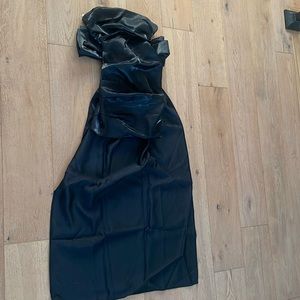 Black mini dress with detachable Bow with trail